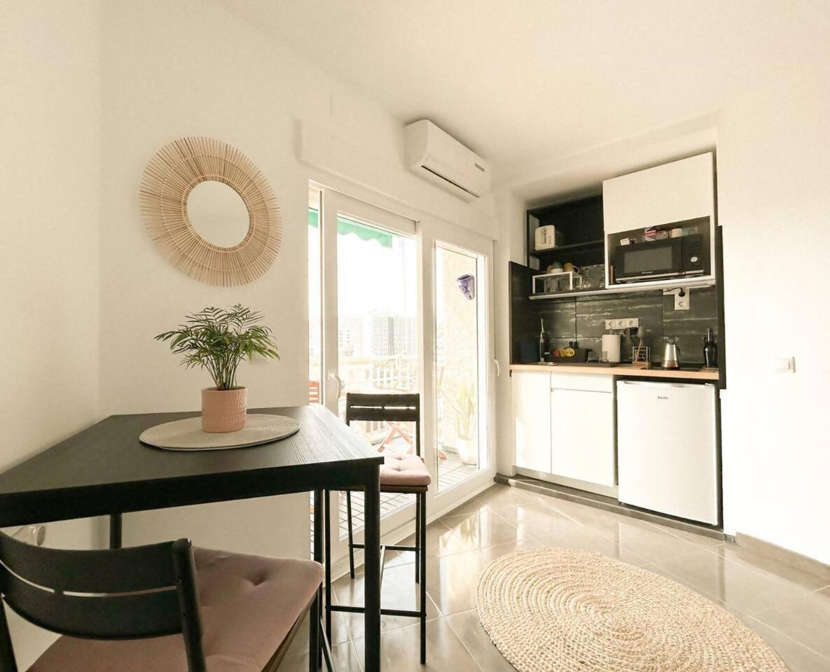 Vistas Al Mar A 1 Min De Playa Con Parkig Gratis Apartment เบนัลมาเดนา ภายนอก รูปภาพ