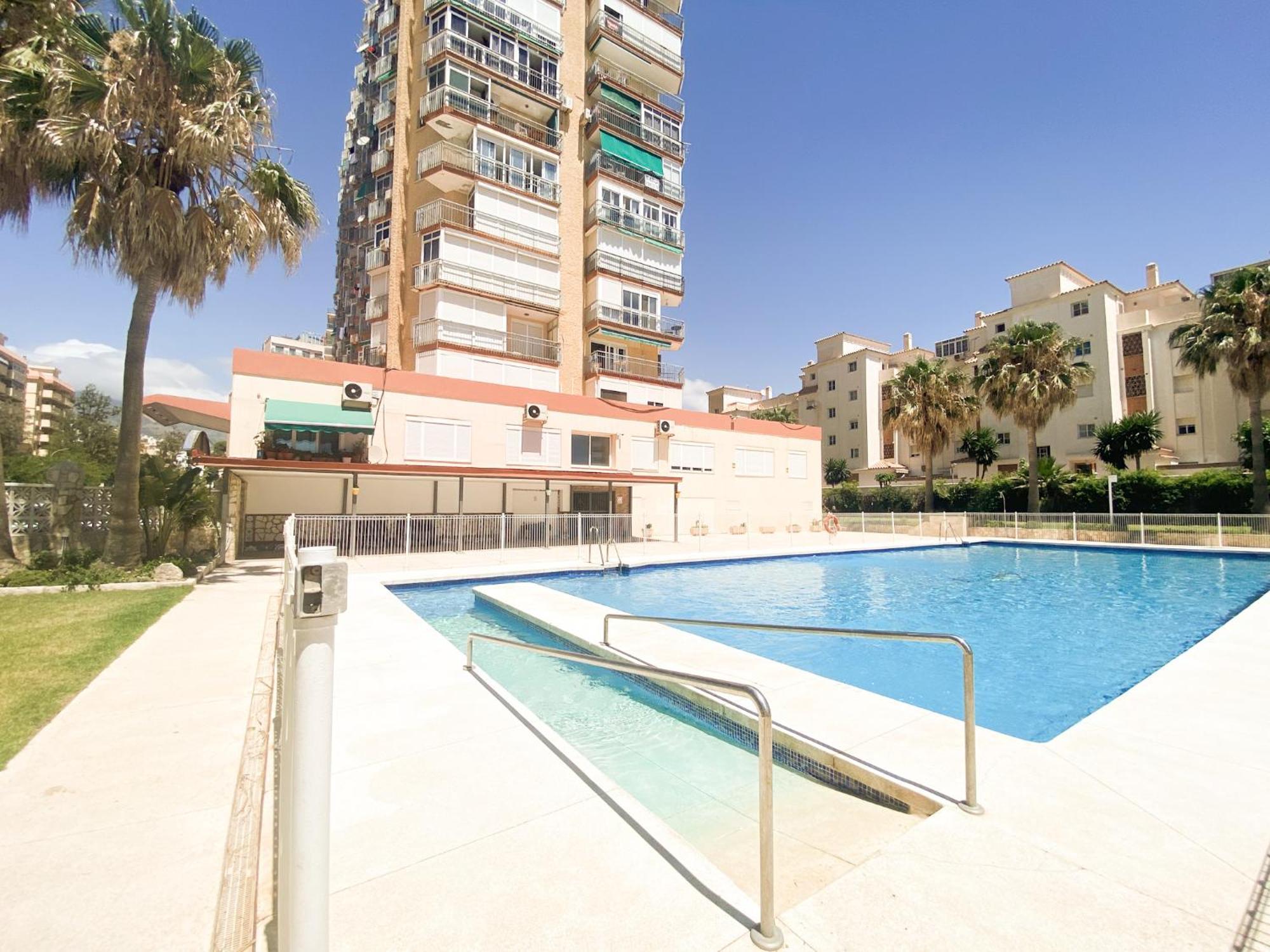 Vistas Al Mar A 1 Min De Playa Con Parkig Gratis Apartment เบนัลมาเดนา ภายนอก รูปภาพ